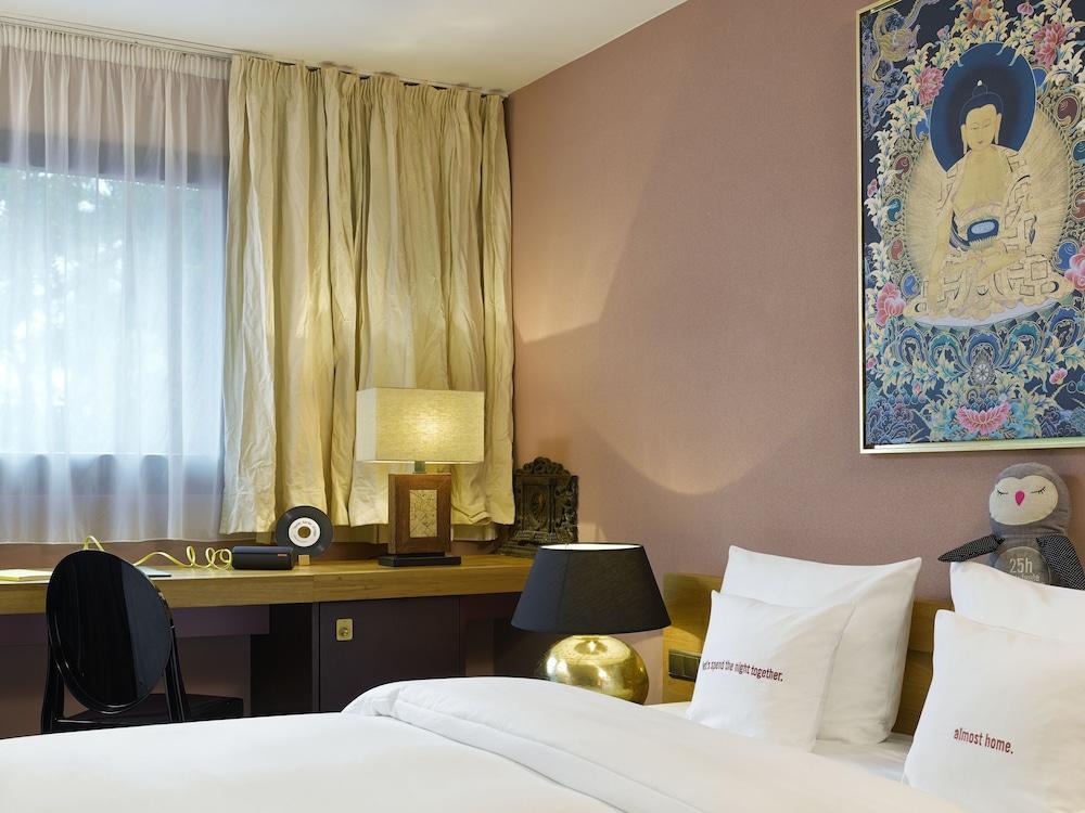 25 อาวร์ โฮเทล เดอะ โกลด์แมน Hotel Frankfurt am Main ภายนอก รูปภาพ